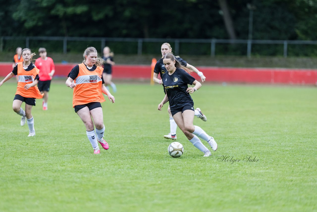 Bild 257 - Loewinnen Cup